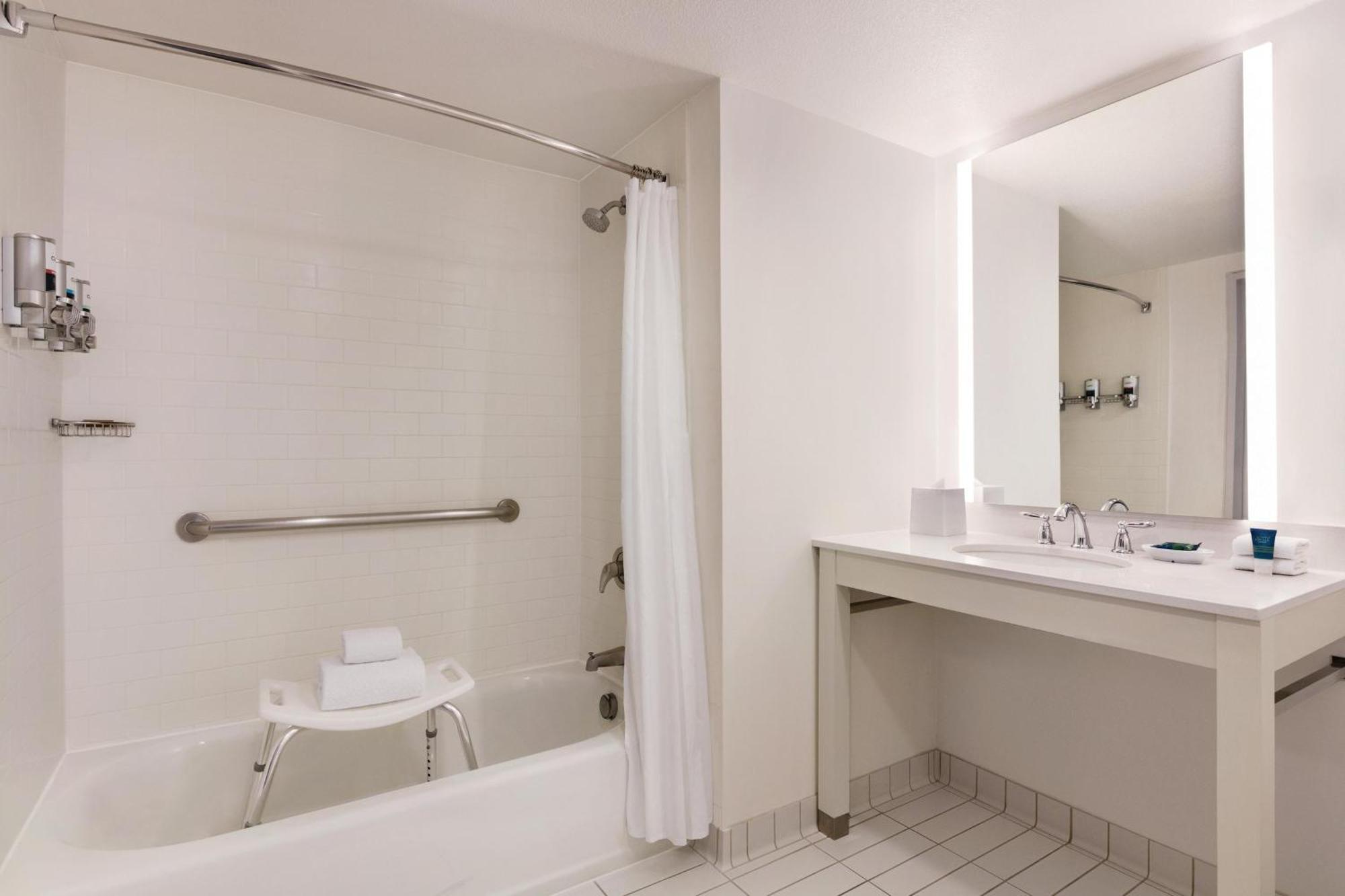 Four Points By Sheraton Sacramento Airport Ngoại thất bức ảnh