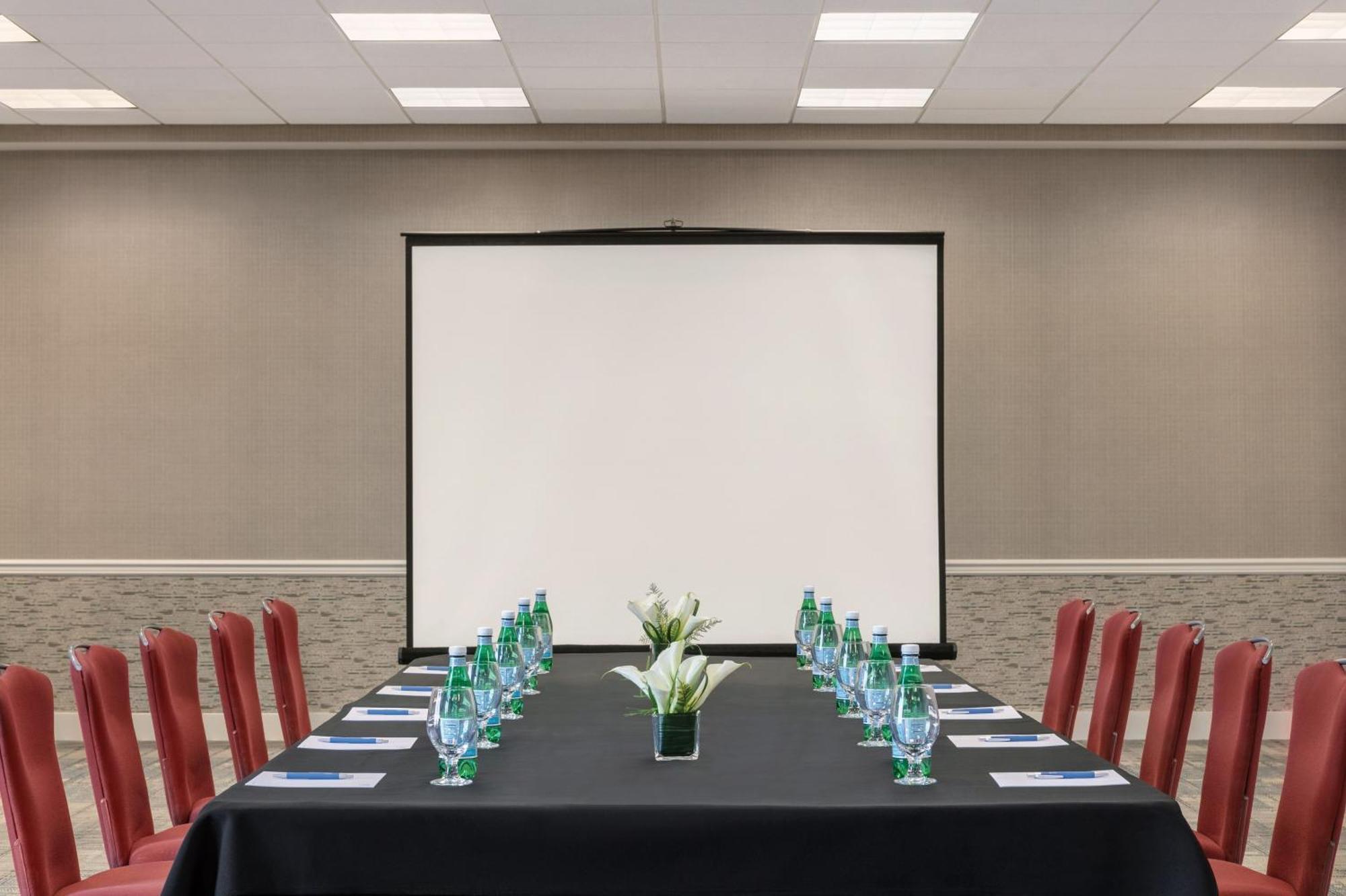 Four Points By Sheraton Sacramento Airport Ngoại thất bức ảnh