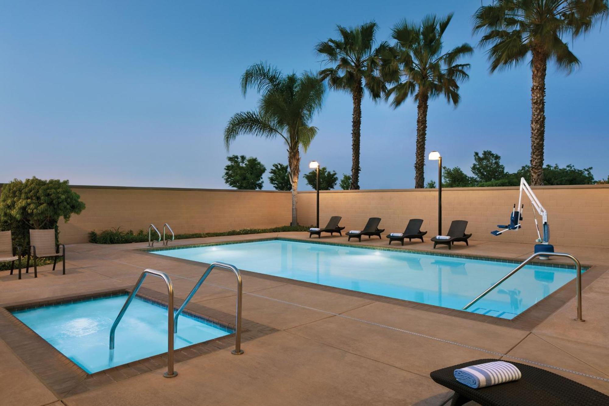Four Points By Sheraton Sacramento Airport Ngoại thất bức ảnh